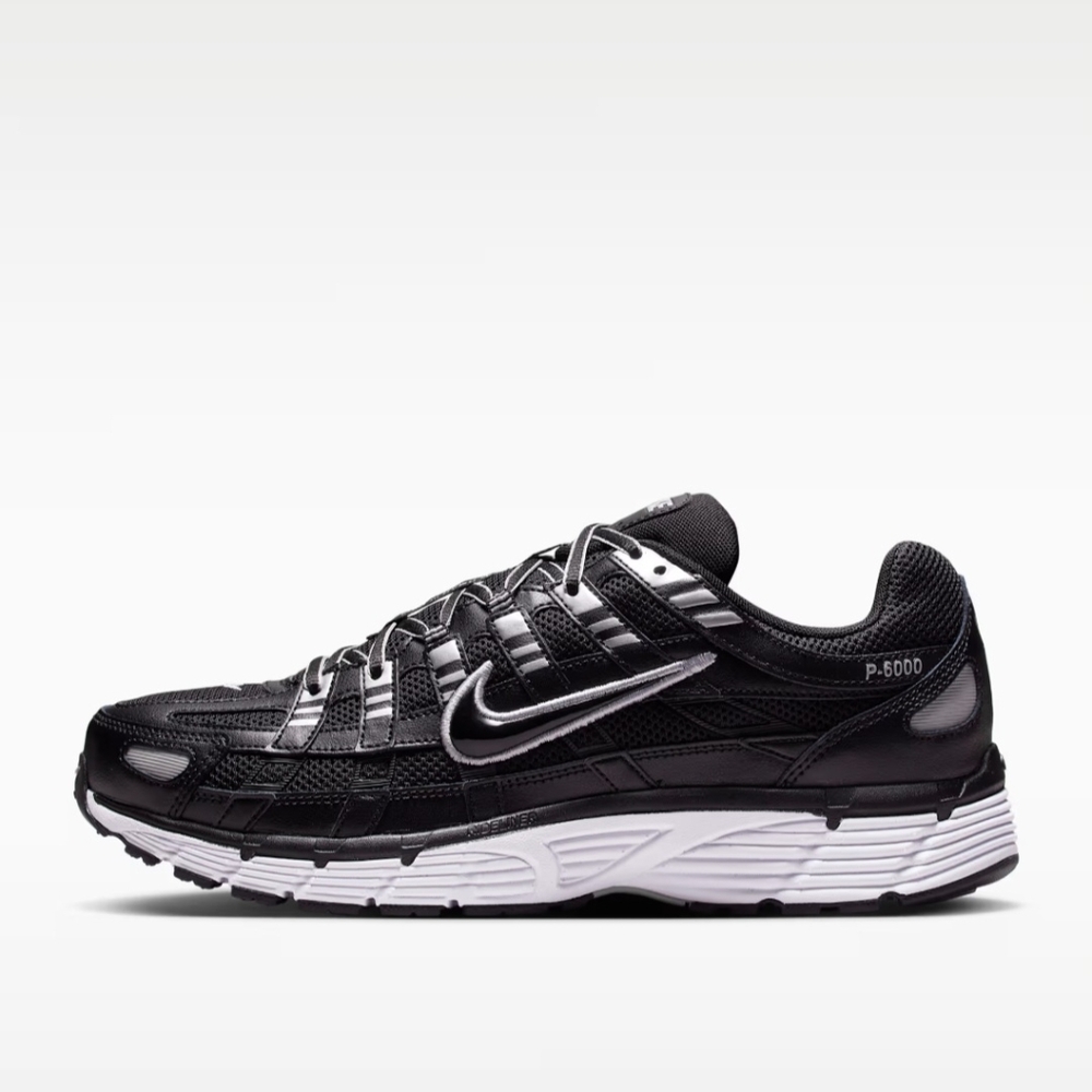 Nike Men’s Black & White Running Sneakers